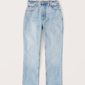 Curve Love Ultra High Rise 90s Straight Jean